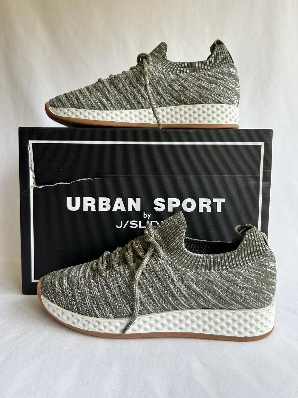 J/Slides Urban Sport Shoes Womens Size 7.5 Khaki 2 Tone Knit Sneakers Casual